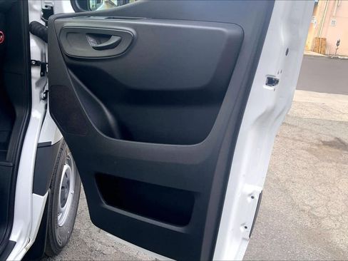 New 2025 Mercedes-Benz Sprinter 2500 image 10