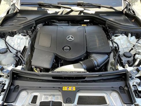Used 2026 Mercedes-Benz GLC 300 4MATIC image 32