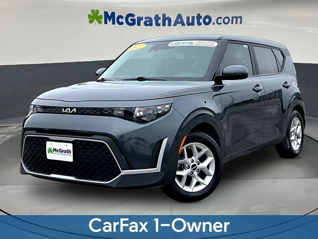 Used 2023 Kia Soul LX w/ Option Group 015 FWD image 3