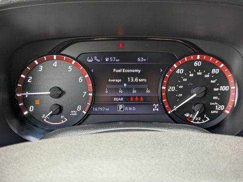 Used 2023 Nissan Frontier PRO-4X w/ Pro Convenience Package AWD/4WD image 18