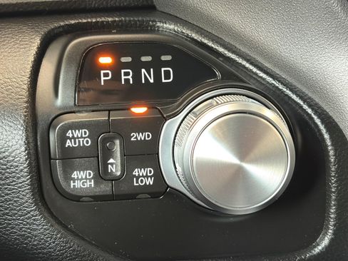 Used 2023 RAM 1500 Laramie AWD/4WD image 23
