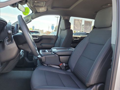 Used 2024 Chevrolet Silverado 1500 Custom Trail Boss image 10