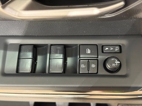 Certified 2026 Toyota Tundra SR5 w/ TRD Off-Road Premium Package AWD/4WD image 15