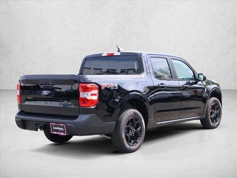 New 2025 Ford Maverick XLT w/ XLT Luxury Package AWD/4WD image 2