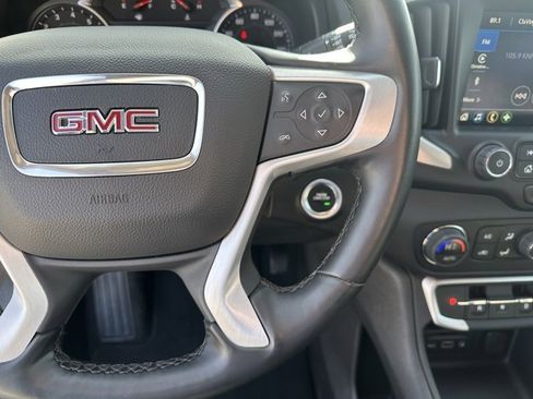 Certified 2024 GMC Terrain SLT image 6
