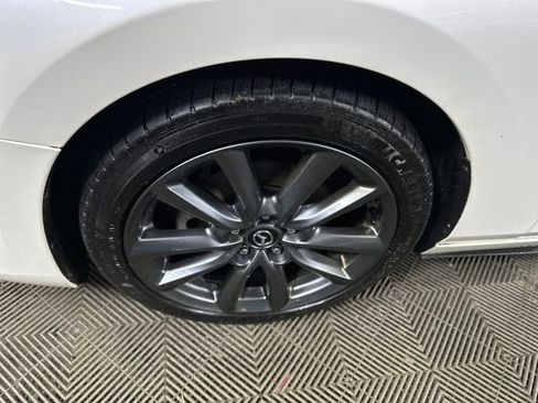 Used 2020 MAZDA MAZDA3 AWD Hatchback w/ Preferred Pkg image 10