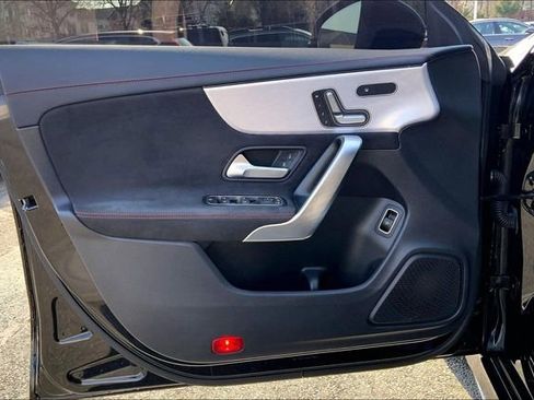Used 2020 Mercedes-Benz CLA 250 4MATIC image 18