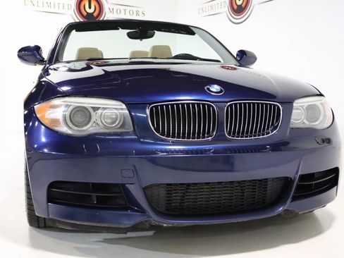 Used 2012 BMW 135i Convertible image 24
