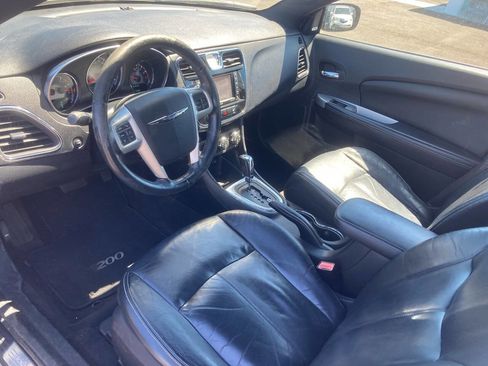 Used 2013 Chrysler 200 Limited image 13