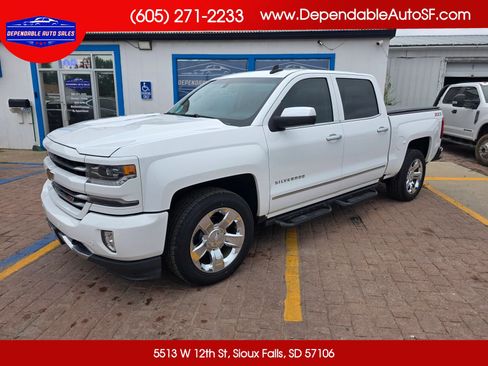 Used 2017 Chevrolet Silverado 1500 LTZ Z71 w/ LTZ Plus Package AWD/4WD image 1