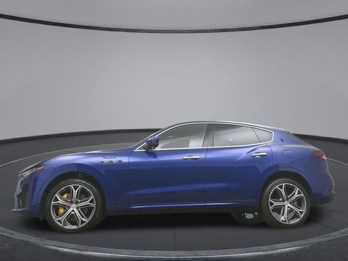Used 2022 Maserati Levante Modena image 49