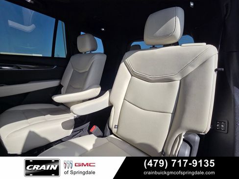 Used 2022 Cadillac XT6 Sport w/ Technology Package AWD/4WD image 25