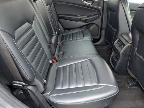 Used 2024 Ford Edge SEL image 27