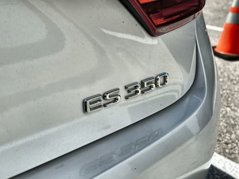 Used 2018 Lexus ES 350 image 15
