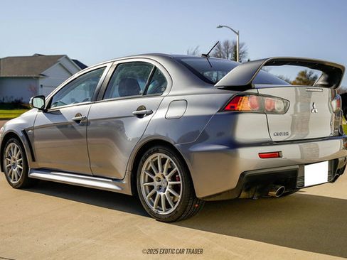 Used 2015 Mitsubishi Lancer Evolution GSR image 6