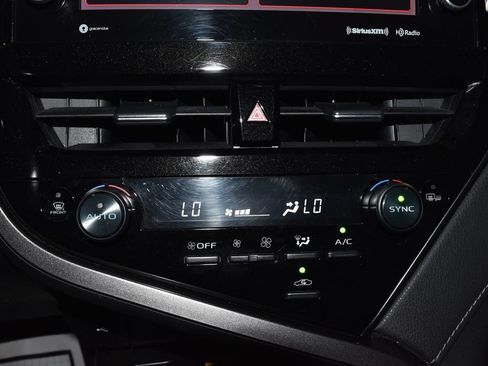 Used 2023 Toyota Camry XSE FWD image 12