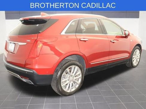 Used 2019 Cadillac XT5 Platinum AWD/4WD image 11