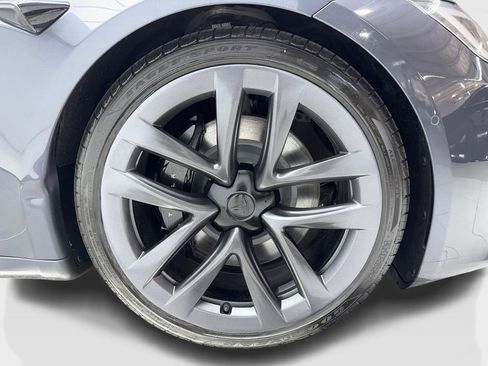 Used 2023 Tesla Model S image 44