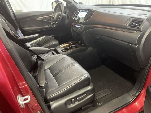Used 2023 Honda Passport TrailSport image 25