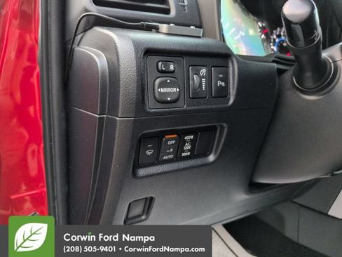 Used 2018 Toyota 4Runner Limited w/ Convenience Package AWD/4WD image 13