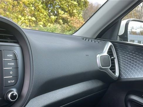 Used 2021 Kia Soul GT-Line image 18