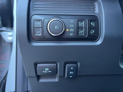 New 2026 Ford F250 Lariat w/ Chrome Package image 14