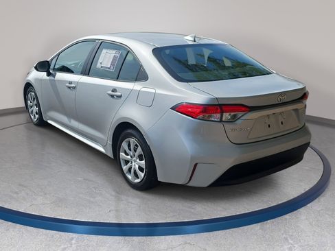 Used 2024 Toyota Corolla LE image 5