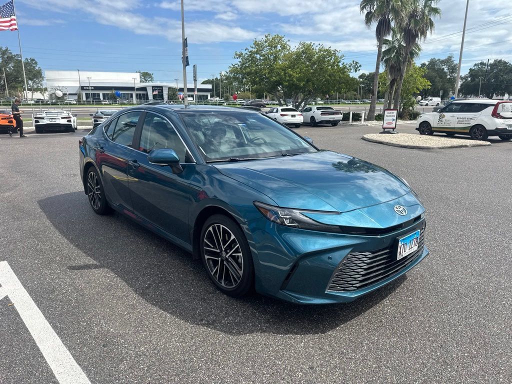 Used 2025 Toyota Camry XLE w/ Premium Plus Package AWD/4WD image 6