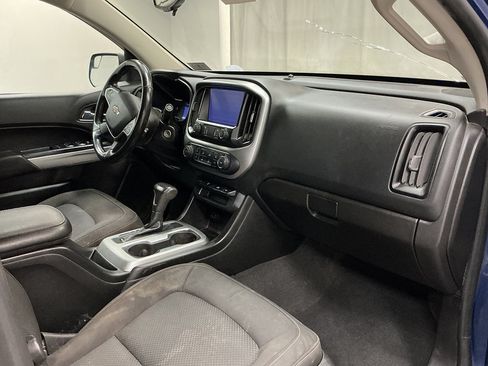 Used 2020 Chevrolet Colorado LT AWD/4WD image 33