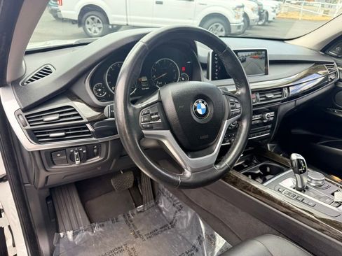 Used 2018 BMW X5 xDrive35i AWD/4WD image 19