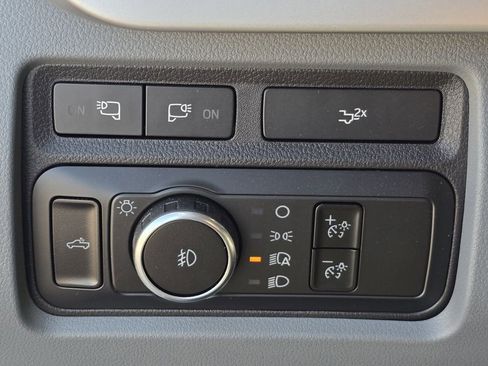 New 2024 Ford F250 XLT w/ XLT Premium Package AWD/4WD image 17