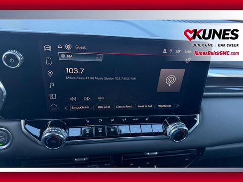 New 2026 GMC Canyon Elevation w/ Convenience Package image 17