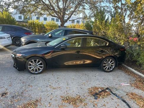 Used 2024 MAZDA MAZDA3 s image 3