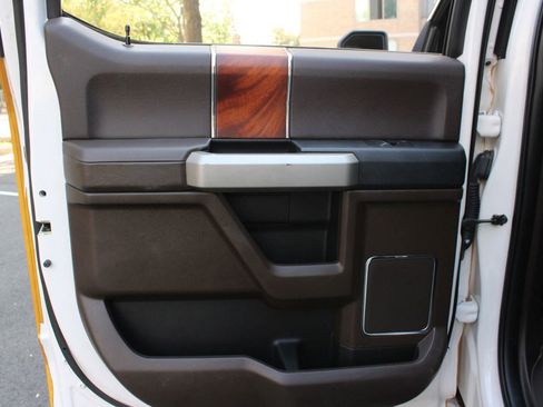 Used 2017 Ford F150 King Ranch w/ Equipment Group 601A Luxury image 20