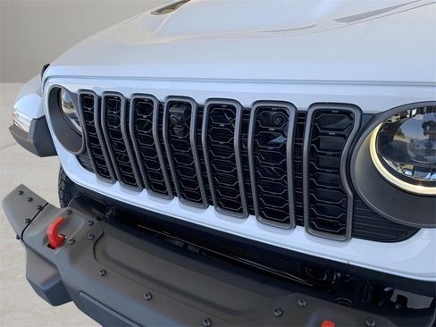 New 2025 Jeep Wrangler Unlimited Rubicon image 2