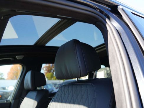 New 2026 BMW ALPINA XB7 ALPINA XB7 AWD image 19