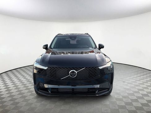 New 2026 Volvo XC90 T8 Ultra image 2