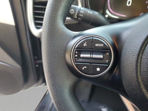 Used 2024 Kia Soul LX w/ Option Group 015 FWD image 25