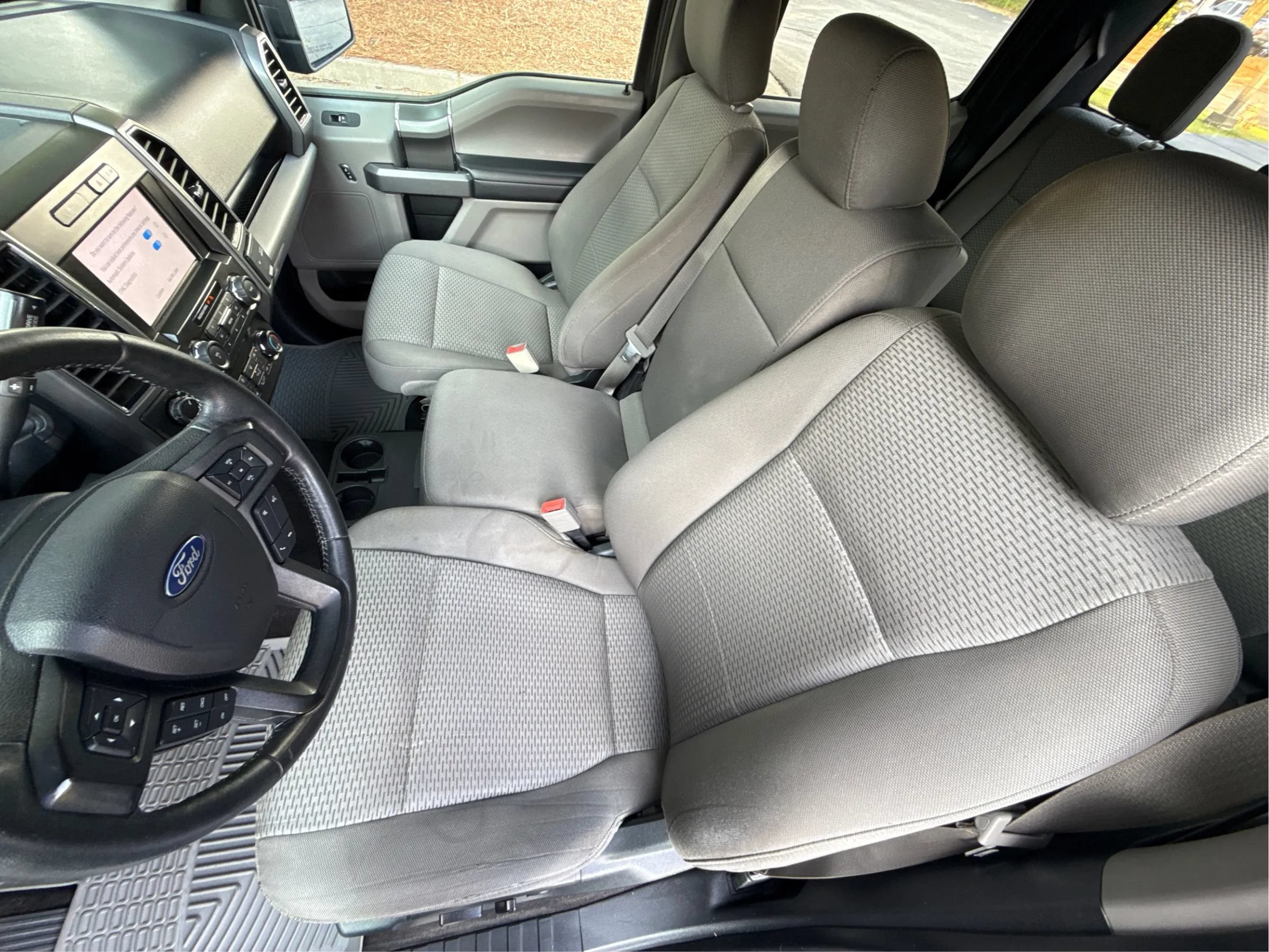 Used 2020 Ford F150 XLT w/ Equipment Group 302A Luxury AWD/4WD image 12