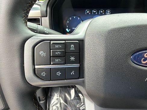 Used 2025 Ford F150 Lariat w/ Equipment Group 502A High AWD/4WD image 27