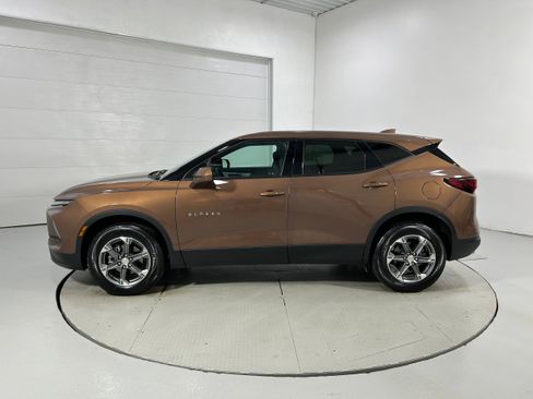 Used 2023 Chevrolet Blazer LT w/ LPO, Floor Liner Package AWD/4WD image 21
