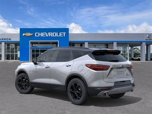 New 2026 Chevrolet Blazer LT w/ Convenience Package image 3