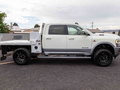 Used 2020 RAM 3500 Laramie AWD/4WD image 2