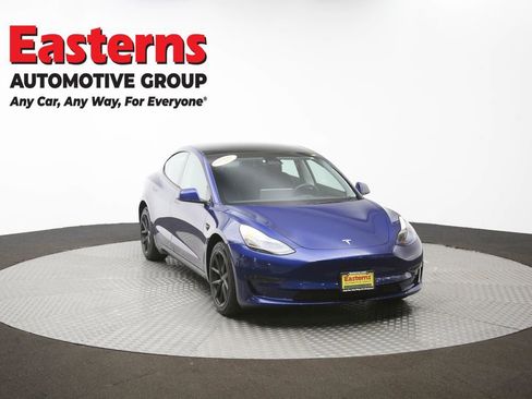 Used 2023 Tesla Model 3 Standard Range RWD image 45