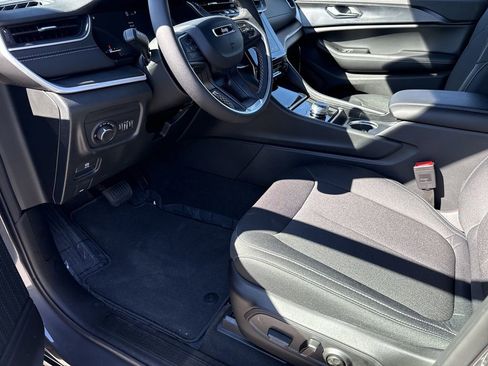 New 2025 Jeep Grand Cherokee L Laredo w/ Trailer Tow Package image 35