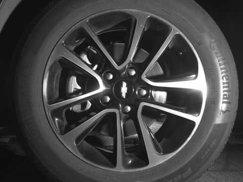 Used 2025 Chevrolet TrailBlazer LT image 12