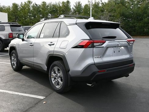 New 2025 Toyota RAV4 XLE image 5