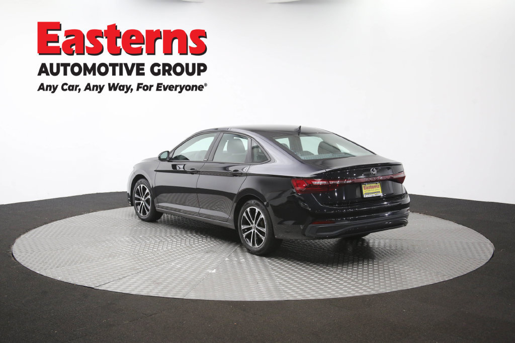 Used 2025 Volkswagen Jetta Sport FWD image 66
