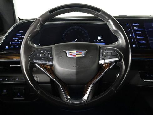 Used 2023 Cadillac Escalade ESV Premium Luxury w/ Performance Package AWD/4WD image 45