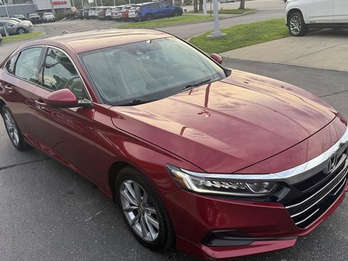 Used 2022 Honda Accord LX image 6